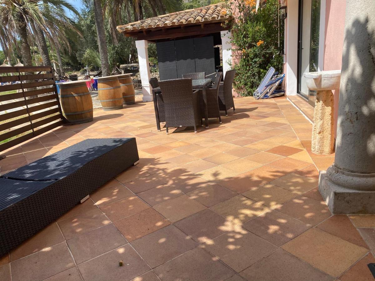 Puerto De Pollensa Villa: Mountain Retreat Near