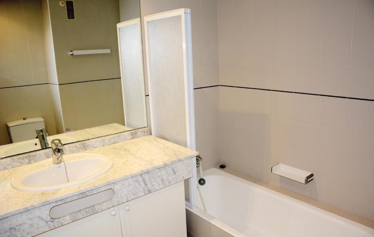 Stunning In With Wifi Apartment