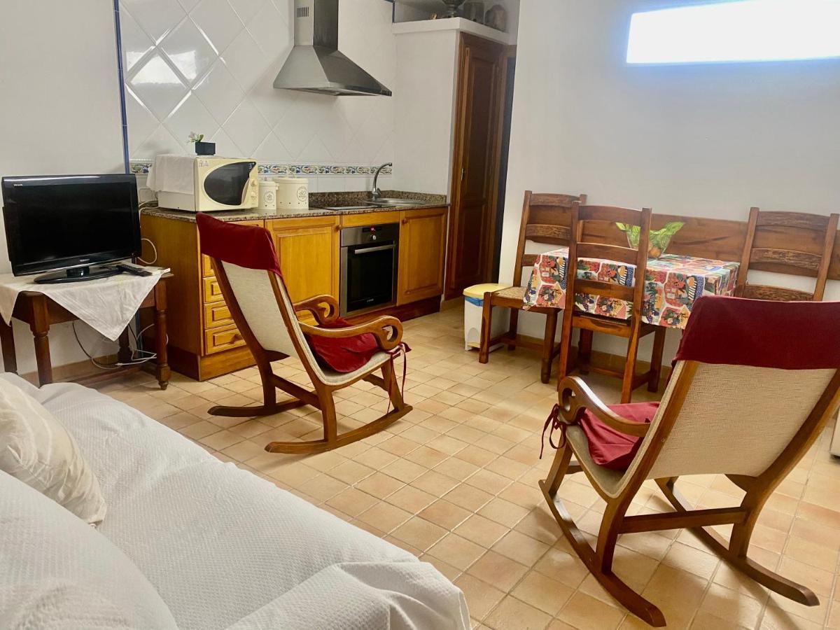 Puerto De Pollensa Villa: Mountain Retreat Near *