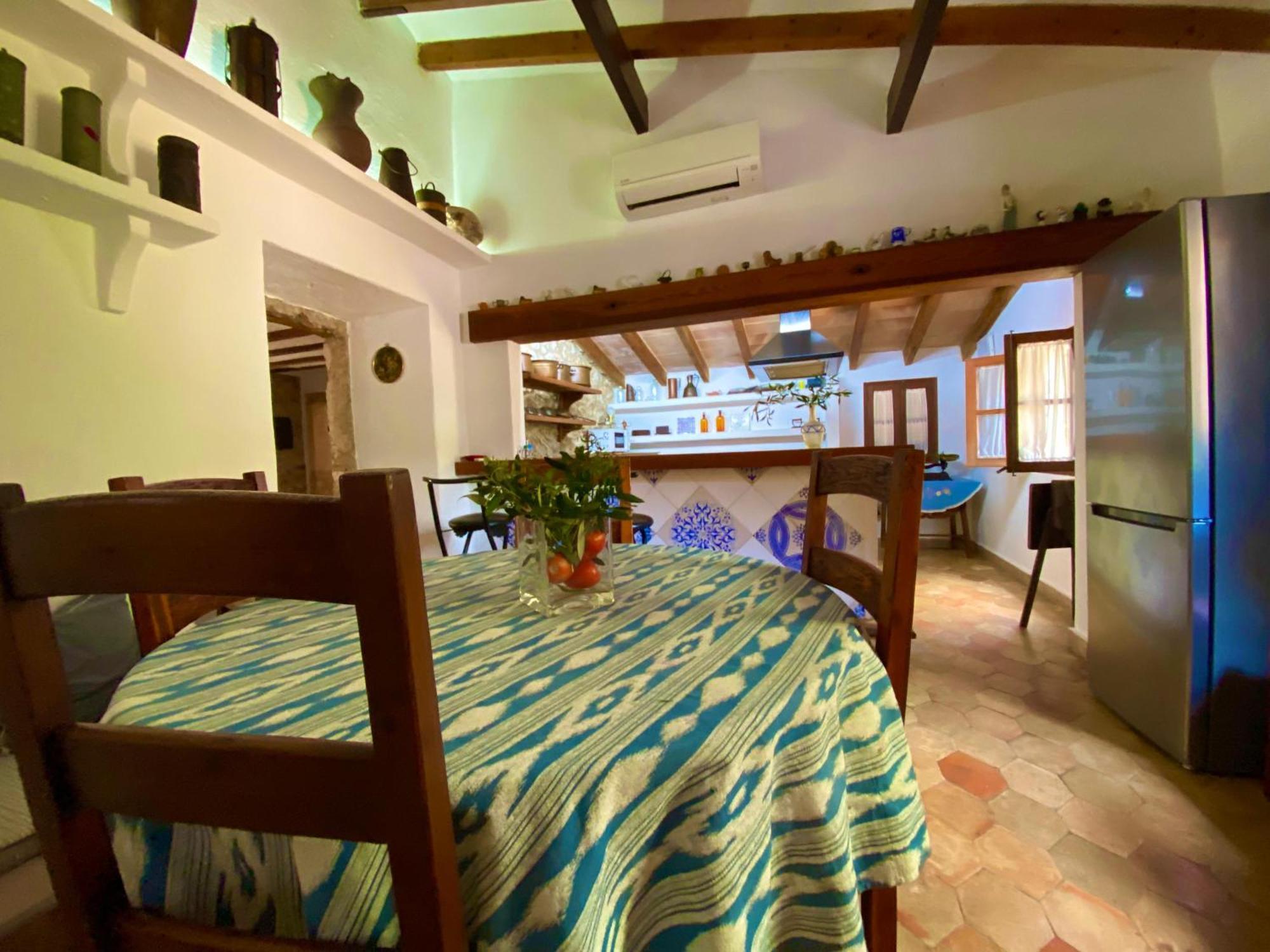 Puerto De Pollensa Villa: Mountain Retreat Near Port de Pollença