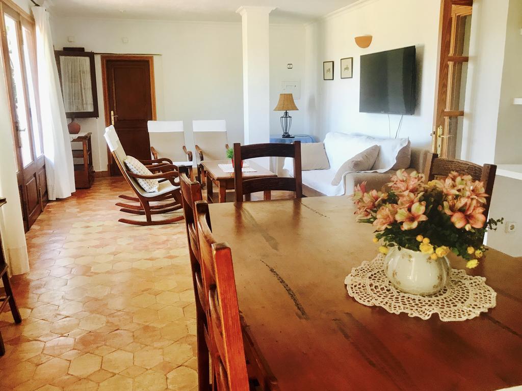 Puerto De Pollensa Villa: Mountain Retreat Near *