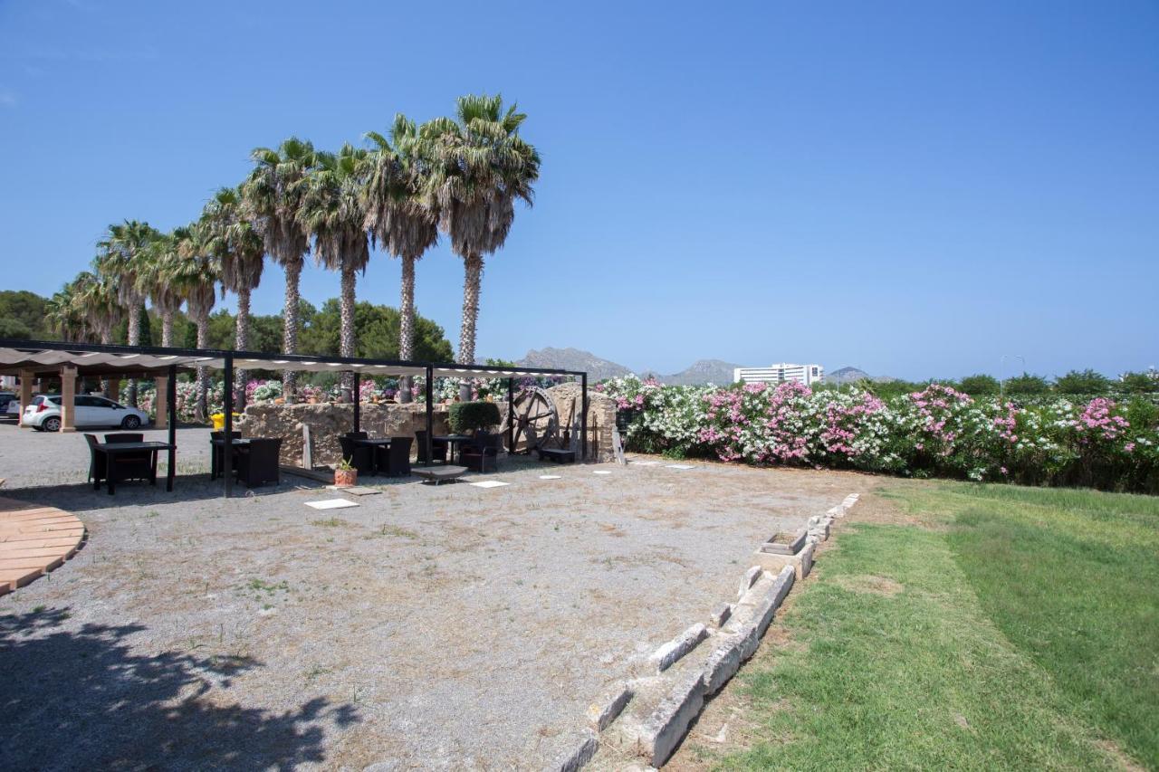 Apartamento Puerto De Pollensa Villa: Mountain Retreat Near Port de Pollença