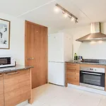Bellresguard Garden Flat D