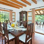 Villa Seguinot By Vintage Travel