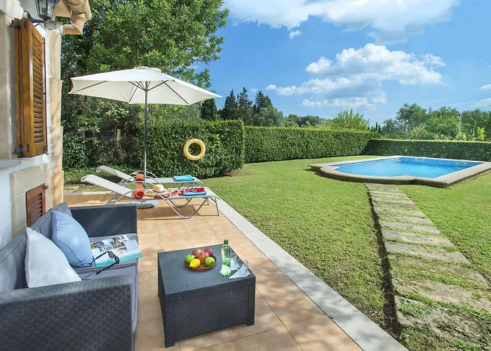 Owl Booking Villa Tarongers - Stay For Couples