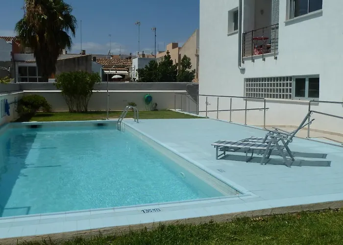 Pollentia Mar Apartment For 4 People Free Wifi Aircon And Secure Parking