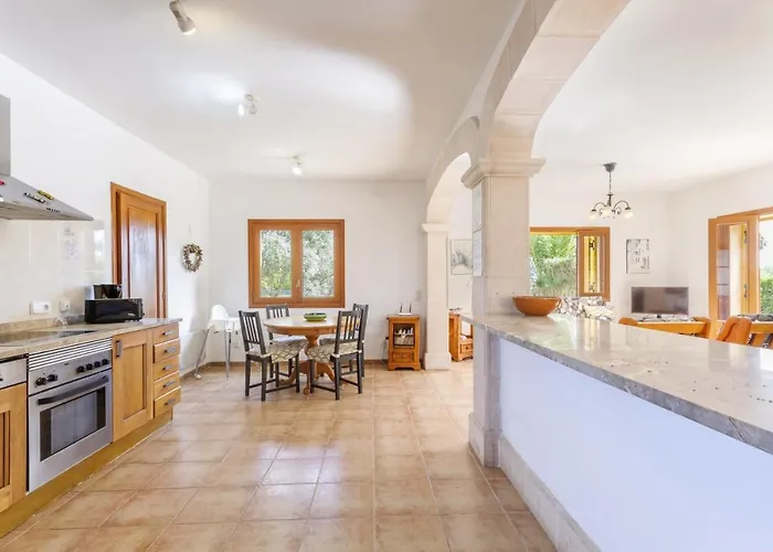 Villa Tomir Llenaire