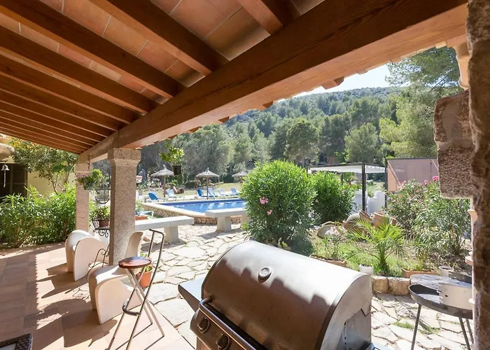 Private Villas Puerto Pollensa For Family Groups, Private Mountain Ideal For Runners, Trailers, Hikers, It Is Approximately 3 Minute Walk From The Beach