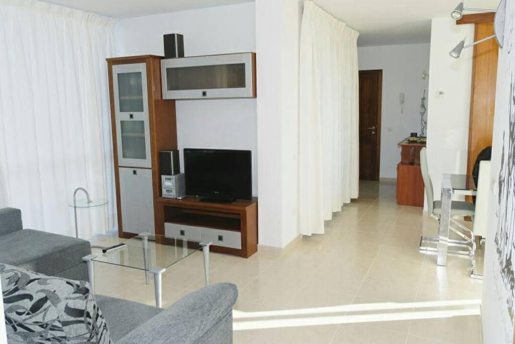 Apto. Cerca Playa- Wifi&a.c. Apartment Port de Pollenca