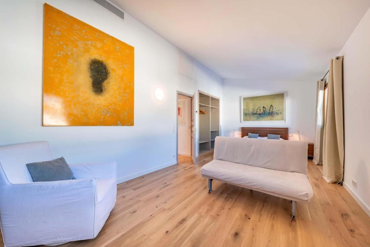 Villa Seafront Mar I Pins By Sealand Port de Pollenca
