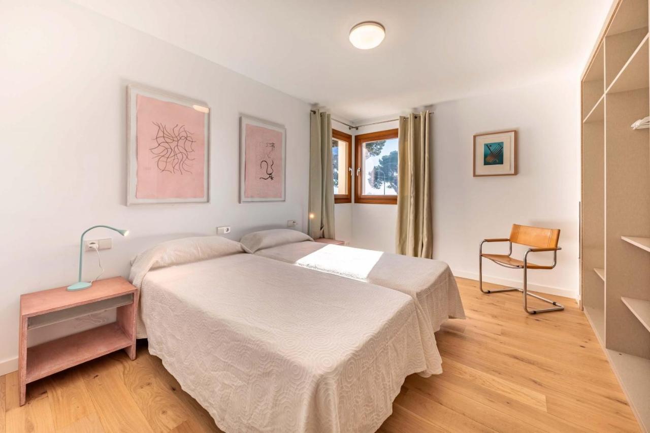 Villa Seafront Mar I Pins By Sealand Port de Pollenca