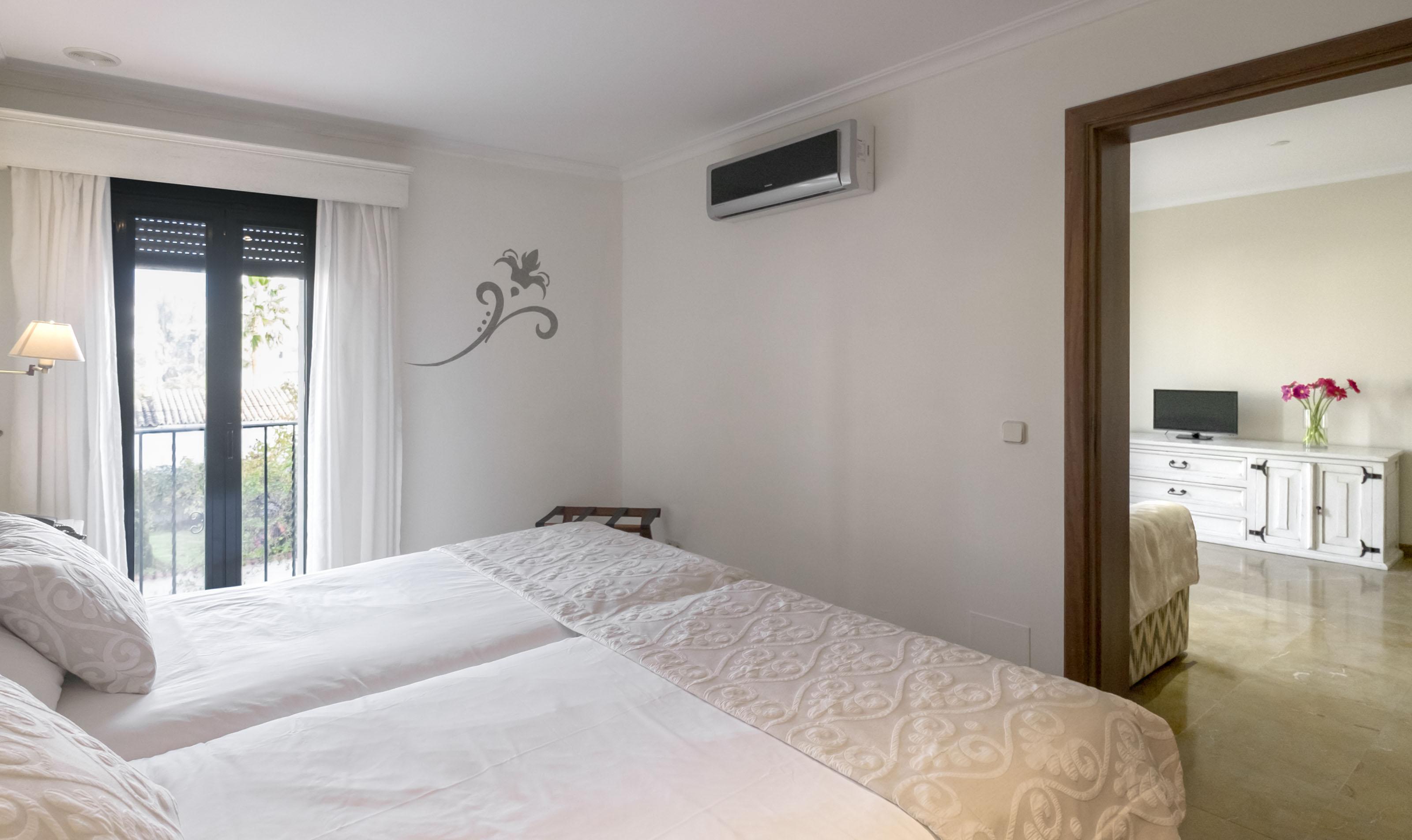 Galeon Apartment *