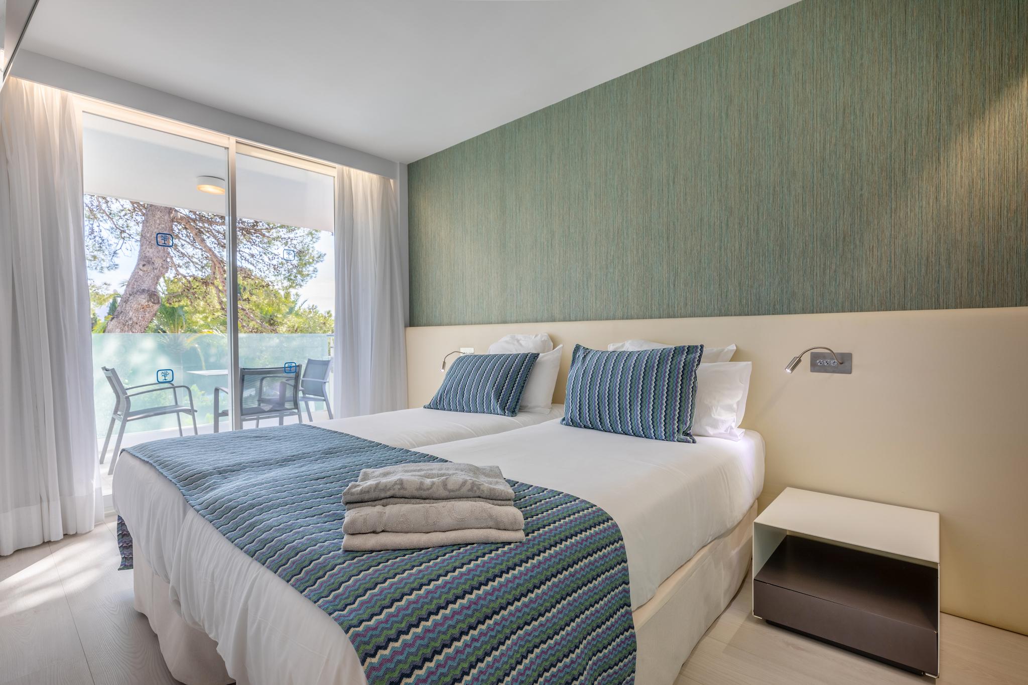Illa D'or & Club Apts 4* Sup Hotel 4*