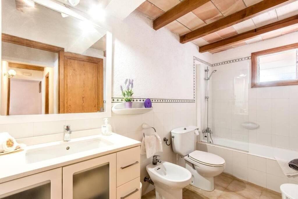 Cozy House Near Port De Pollensa By Renthousing Port de Pollenca
