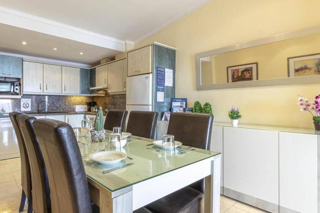 Fabulous With Views In By Renthousing * Port de Pollenca