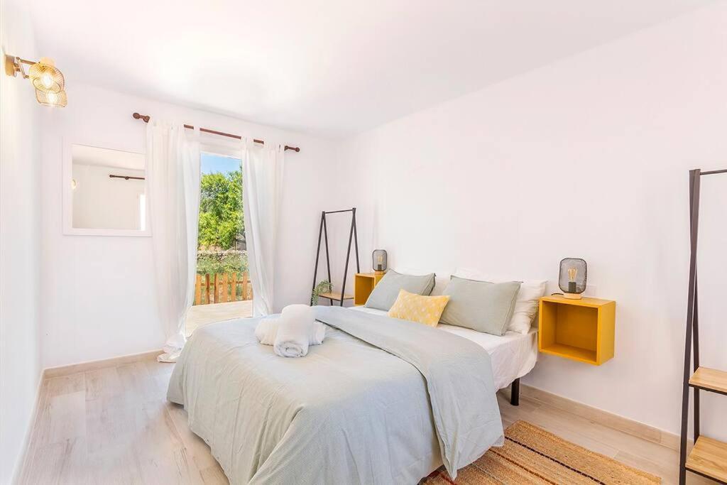 Villa Mallorquin Oasis With Natural Pool 5min From The Port de Pollenca