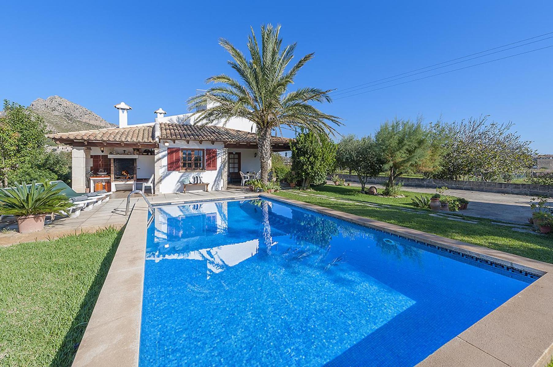 Deya Villa *