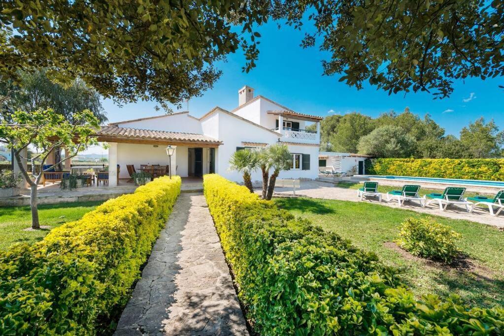 Volentina Villa *
