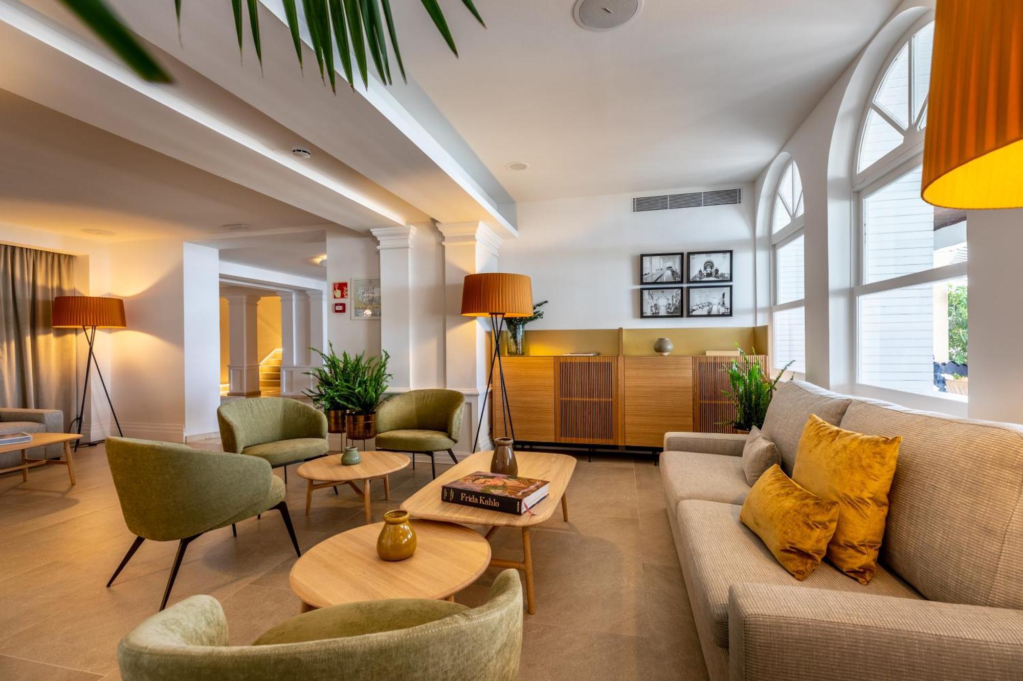 Hotel Illa D'or & Club Apts 4* Sup Port de Pollenca