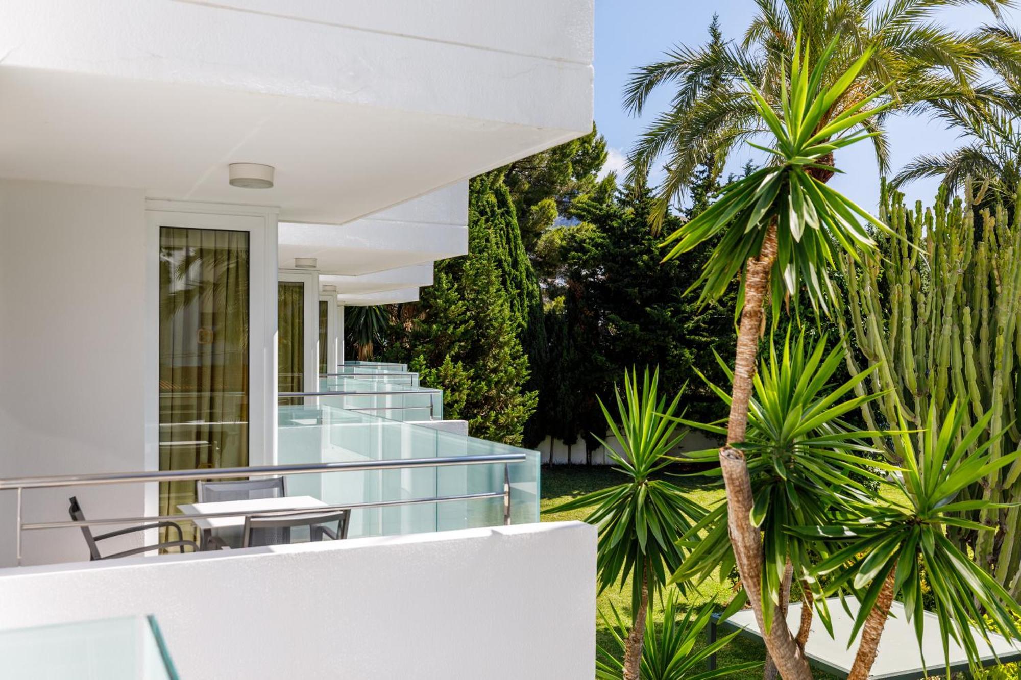Illa D'or & Club Apts 4* Sup Hotel