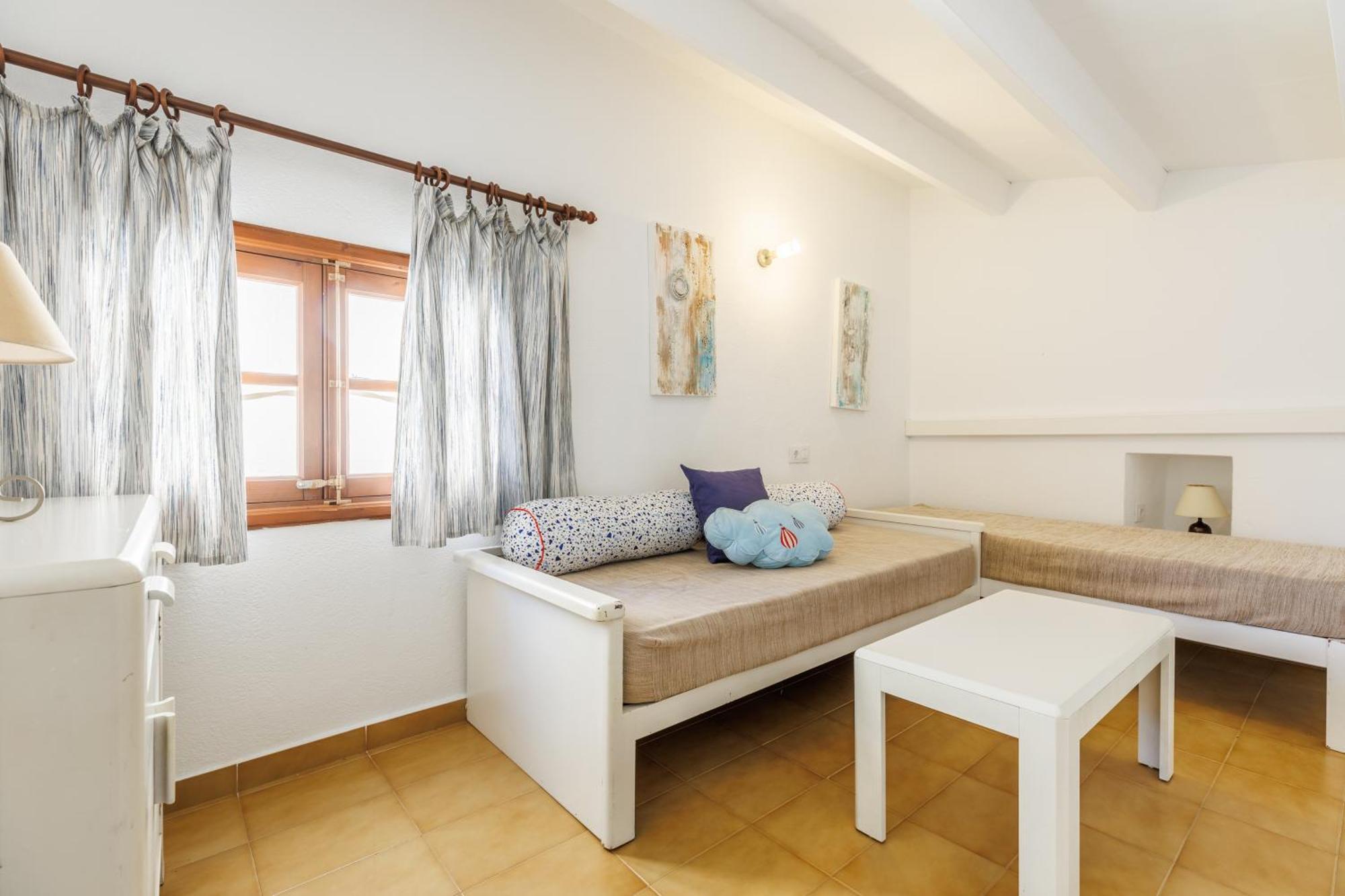 Avinent Chalet