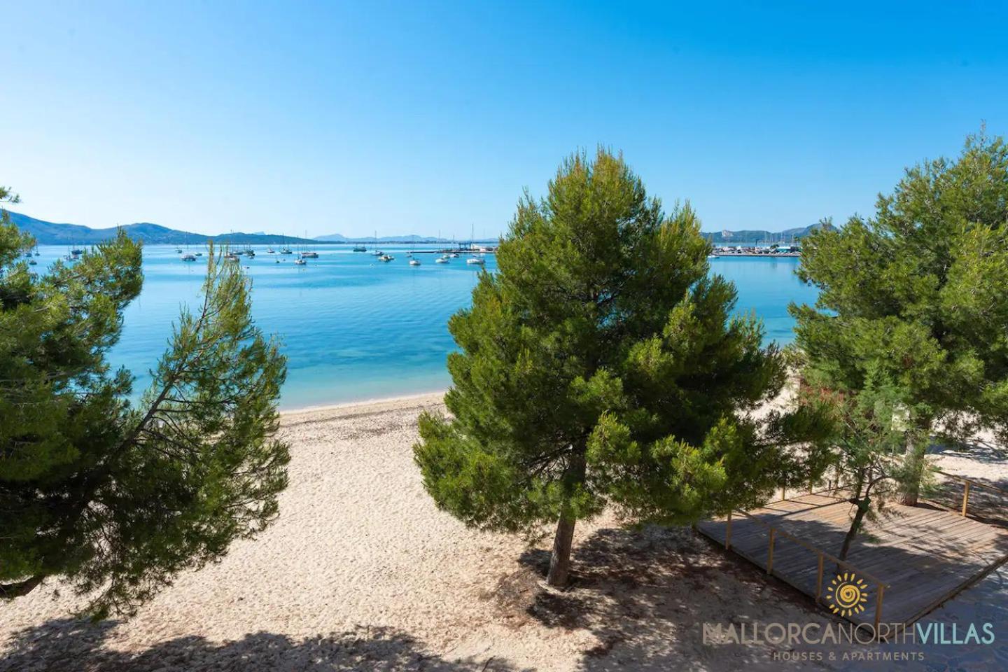Voramar Ii First Line Pine Walk Apartment Port de Pollenca