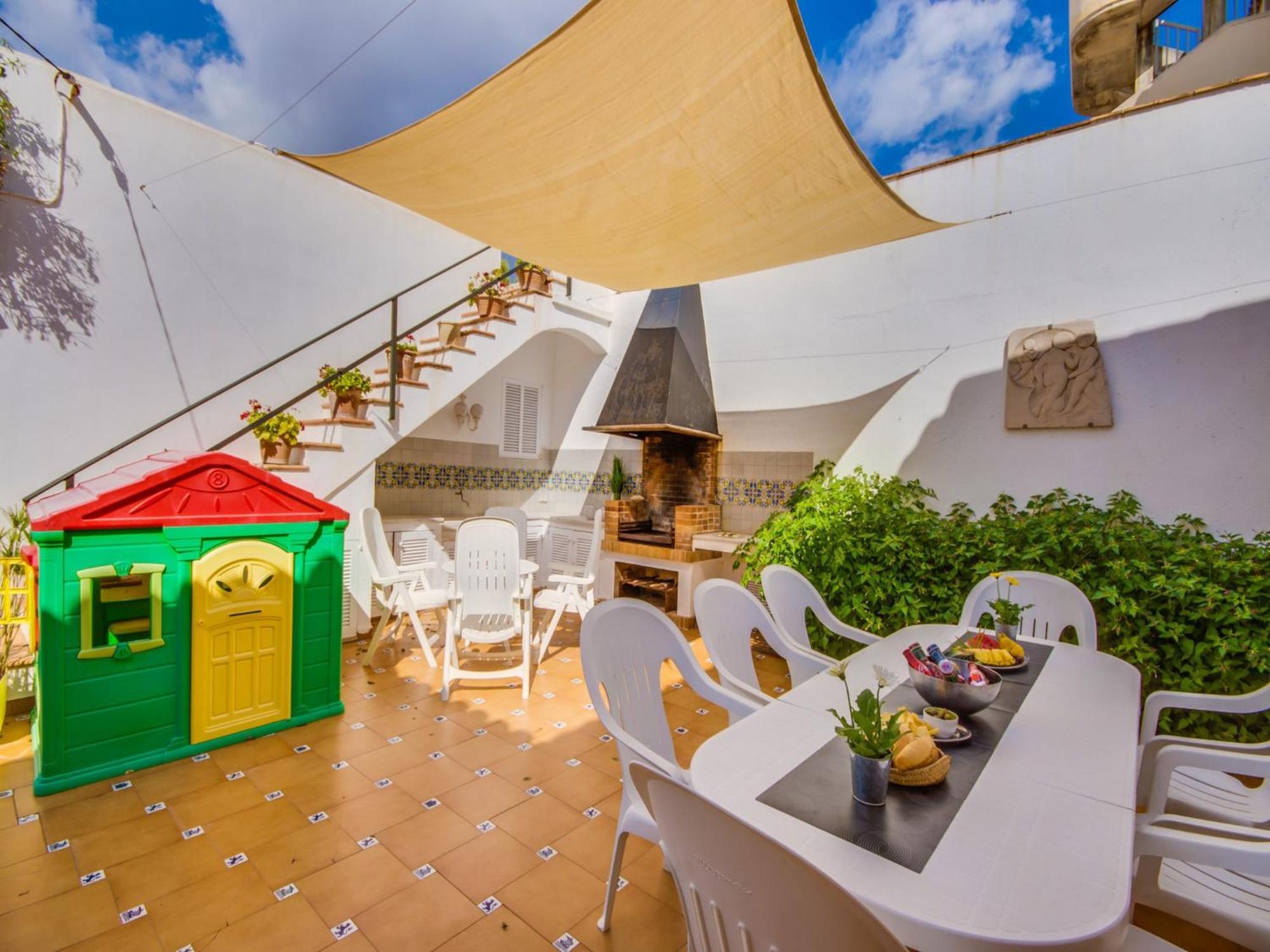 Holiday home Stunning With Private Pool *