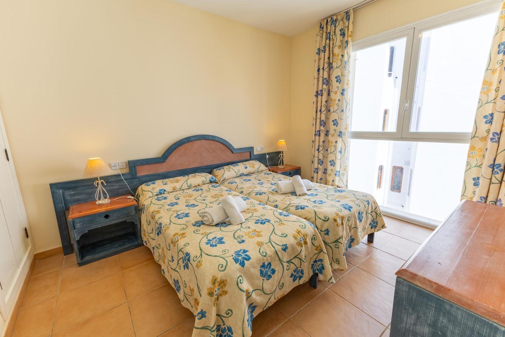 Cozy Near The Sea With Wifi And Pool Apartment