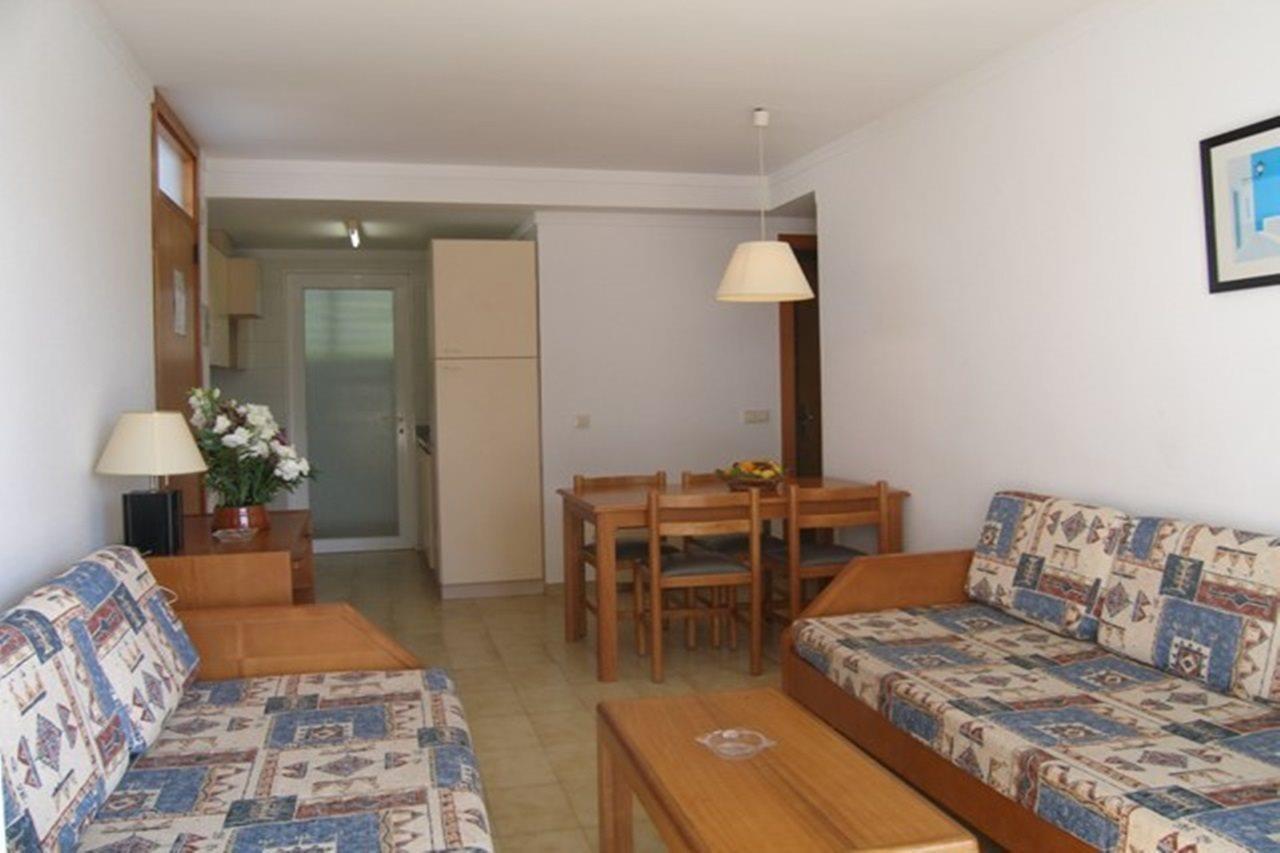 Habitat Apartment *