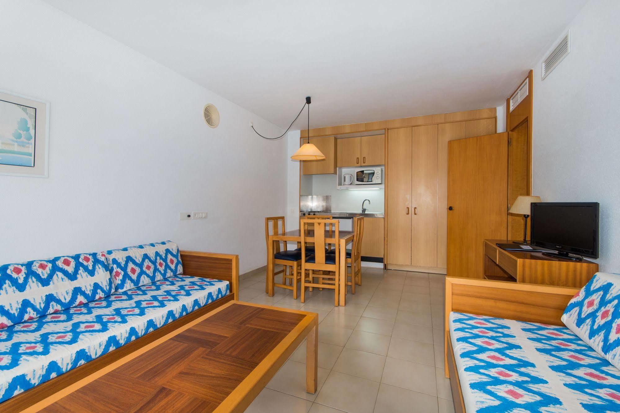 Aparthotel Bahia Pollensa