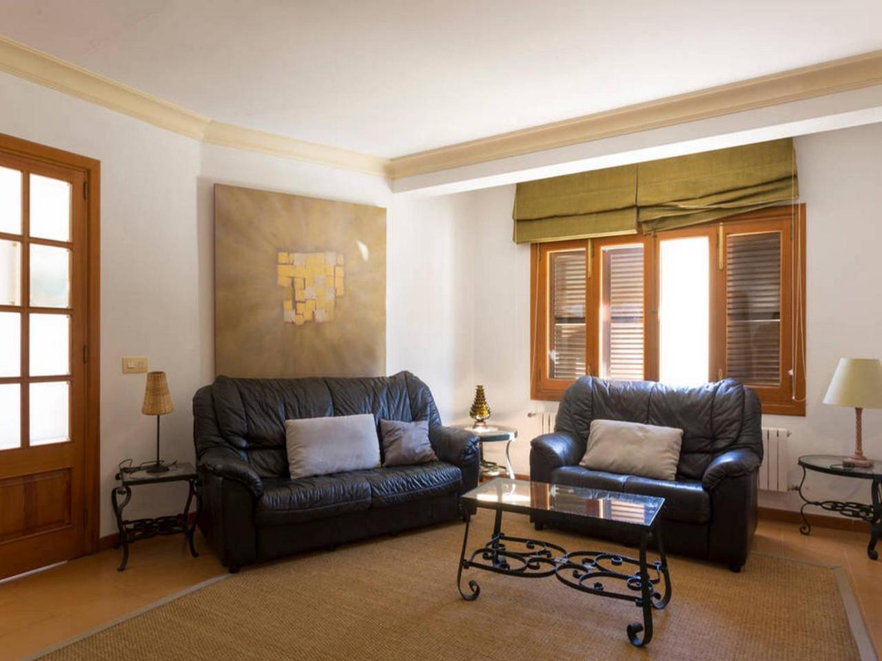 Private For Family Groups, Private Mountain Ideal For Runners, Trailers, Hikers, It Is Approximately 3 Minute Walk From The Villa Port de Pollença