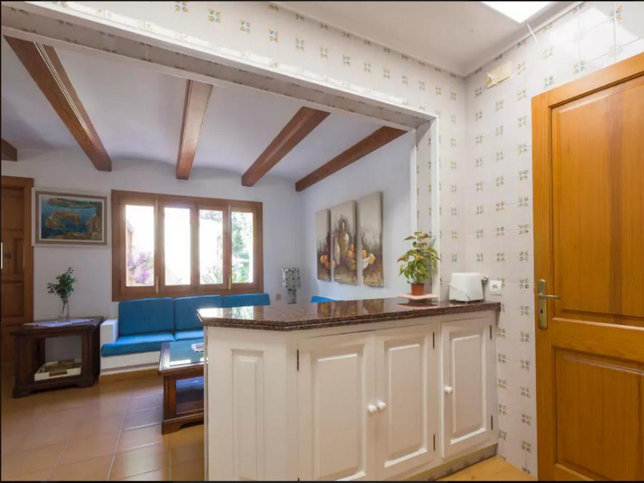 Villa Private For Family Groups, Private Mountain Ideal For Runners, Trailers, Hikers, It Is Approximately 3 Minute Walk From The