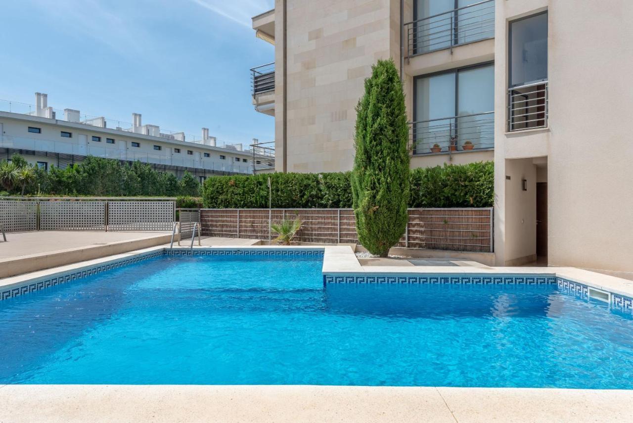 Apartment Residencial Llenaire *