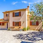 Charming Villa Close To Puerto Pollensa By Renthousing