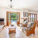 Villa Tomir Llenaire