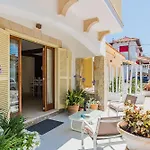 Villa Hibiscus