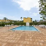 Club Del Sol Apartamento 8