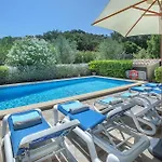 Villa Vidrier II By Villa Plus