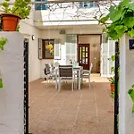 Casa Antonia By Sealand Villas