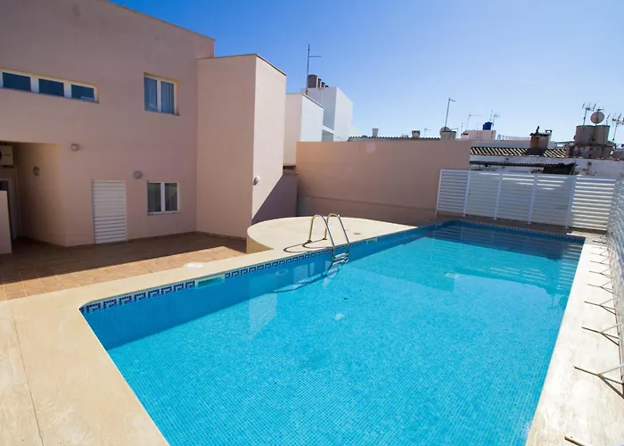 Nice Apartment With Wifi And Pool