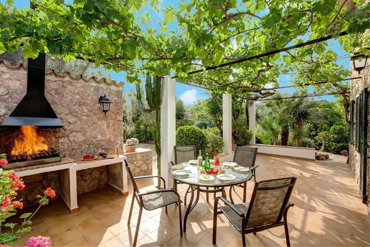 Villa Camarroja *