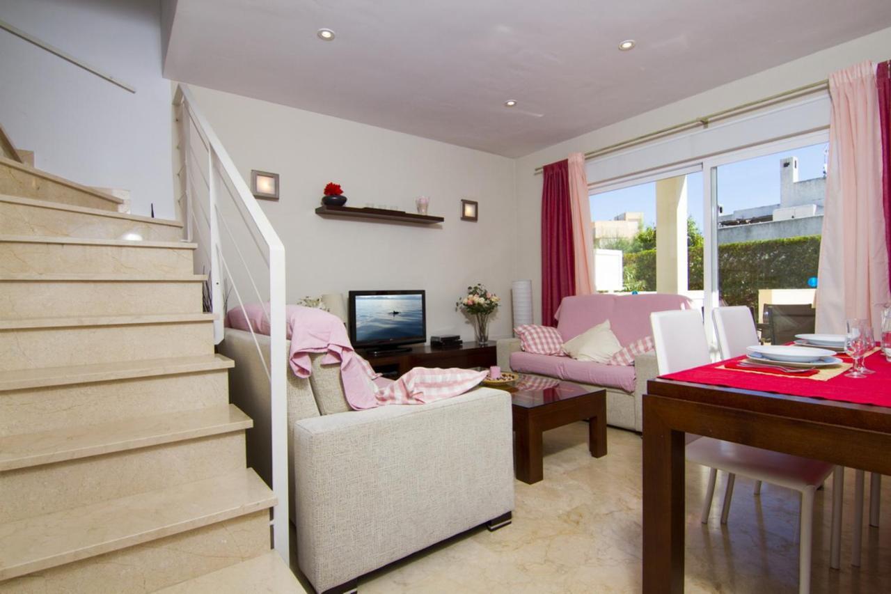 Villa: 3-bedroom With Shared Pool And Wi-fi Port de Pollenca