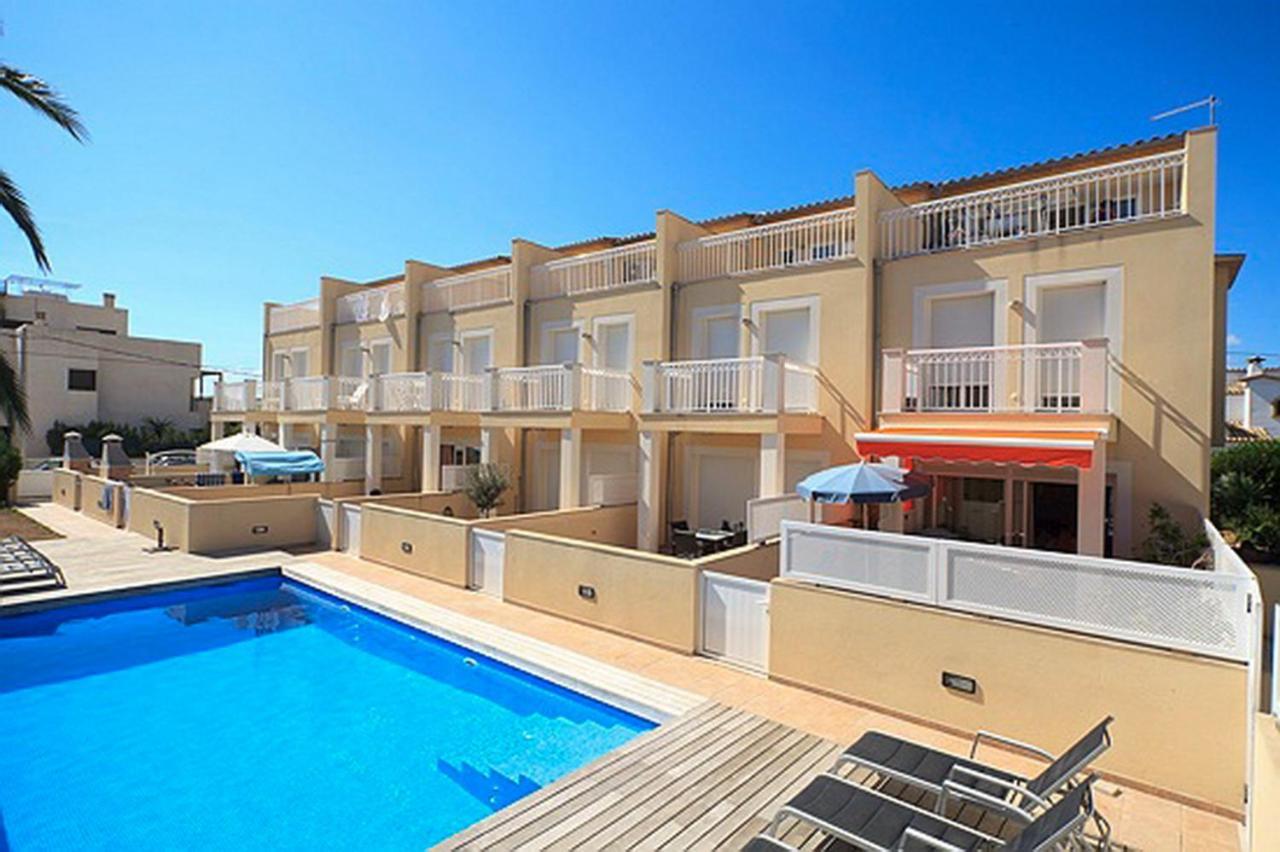 Villa: 3-bedroom With Shared Pool And Wi-fi Holiday home
