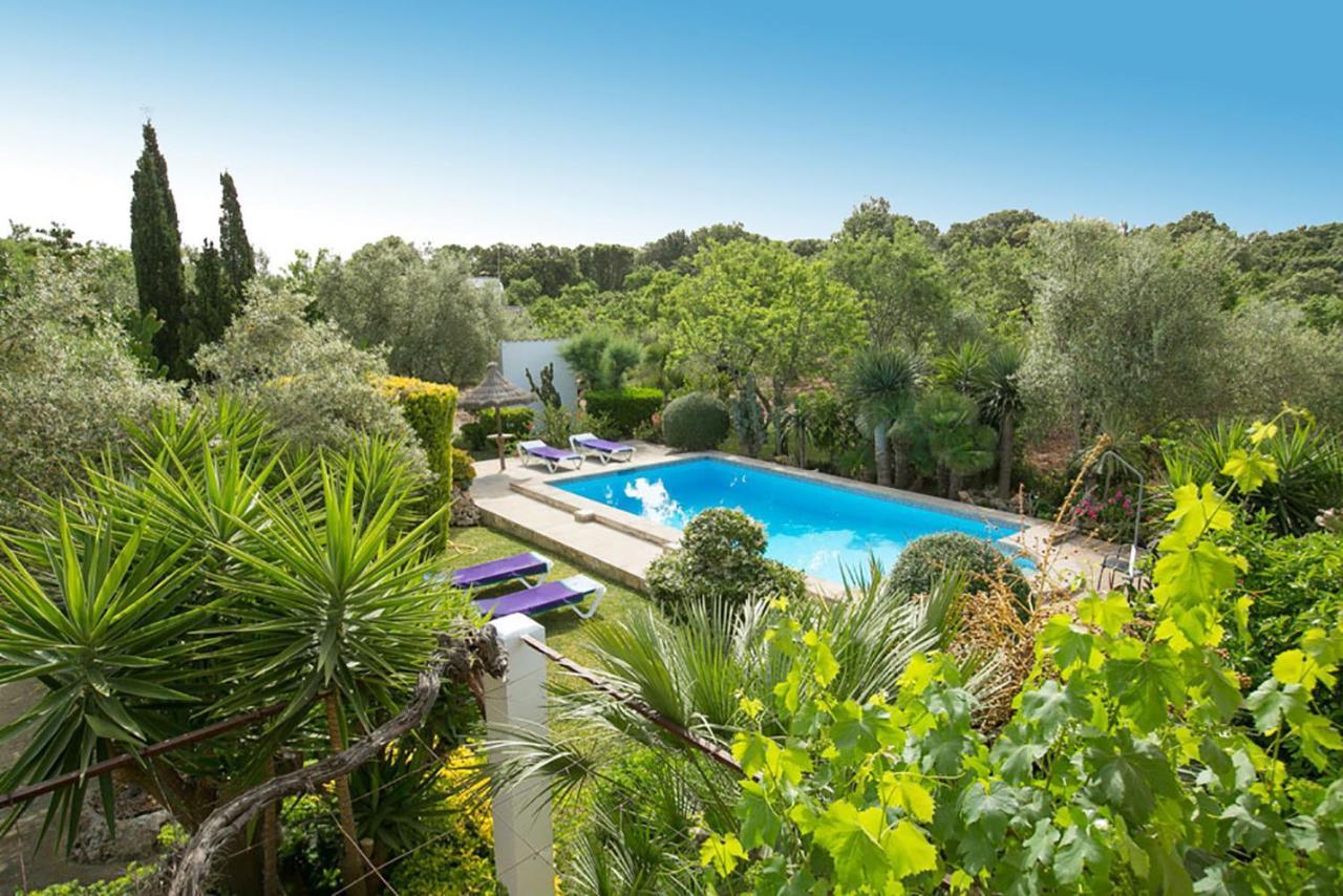 Camarroja Villa *