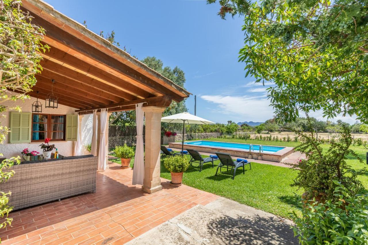 Can Avinent Villa *
