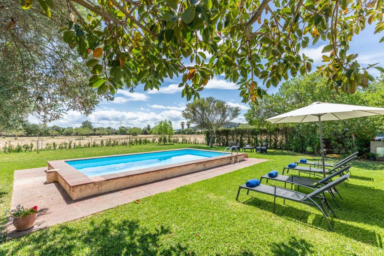 Can Avinent Villa *