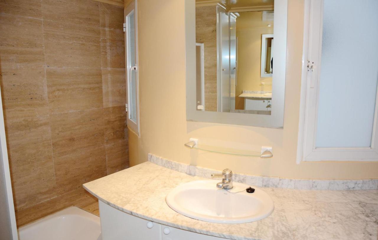 3 Bedroom Beautiful In Apartment