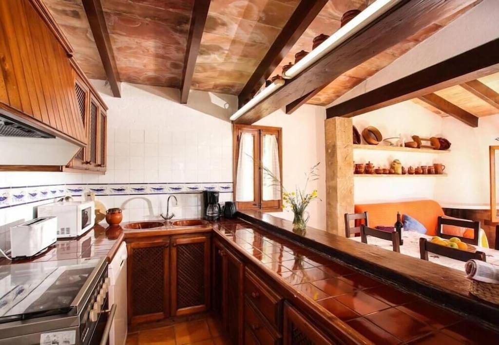 Vilă Cosy For 4 People By Renthousing Port de Pollença