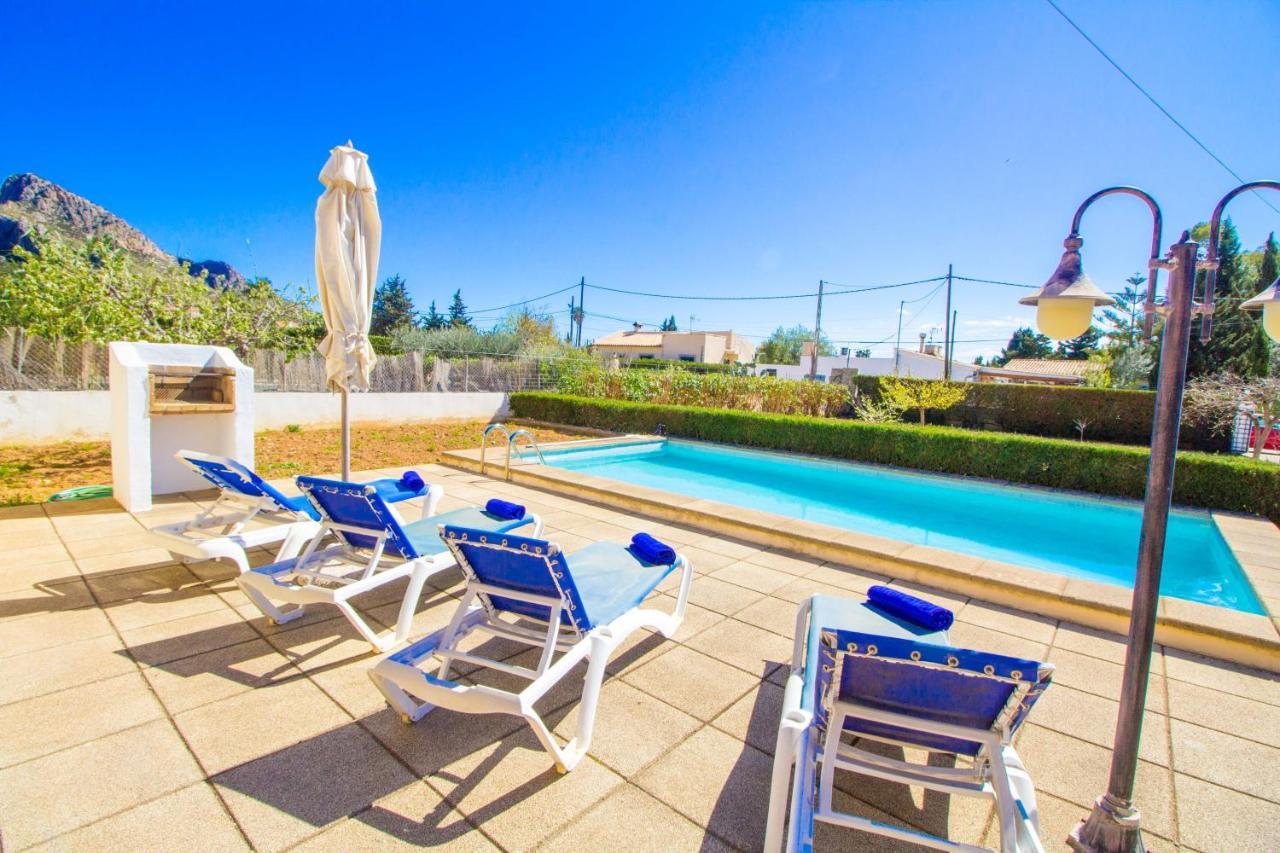 With Private Pool, Wifi And A/c Casa de férias *