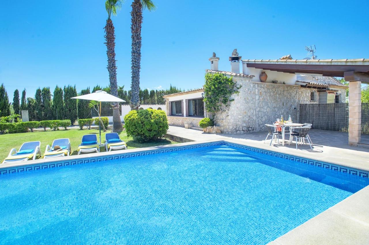 Villa Francisca By *